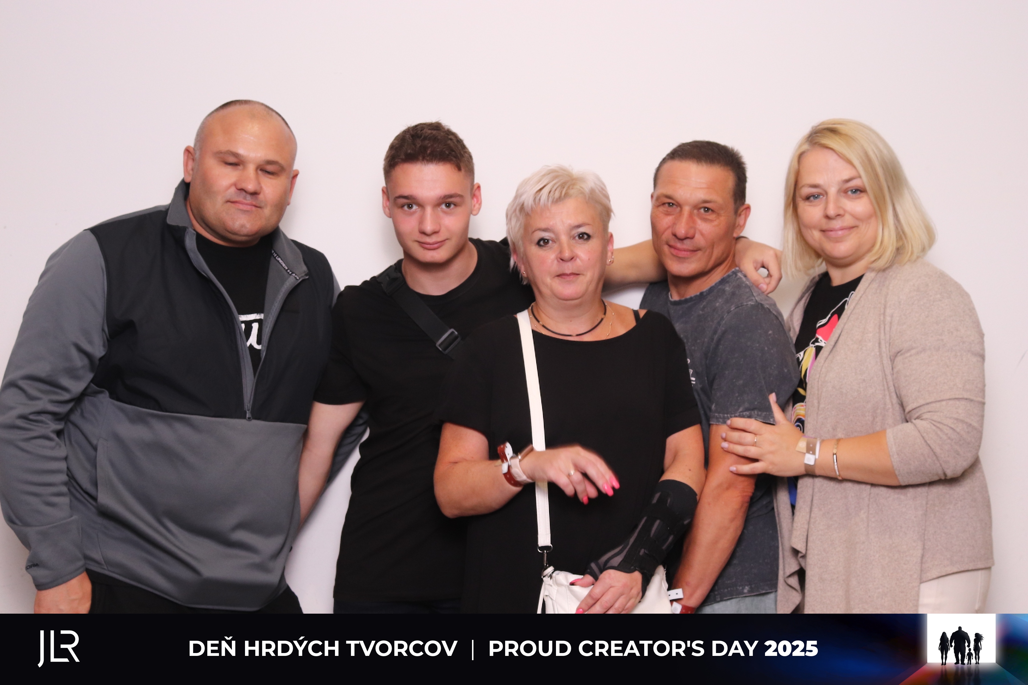 Deň hrdých tvorcov